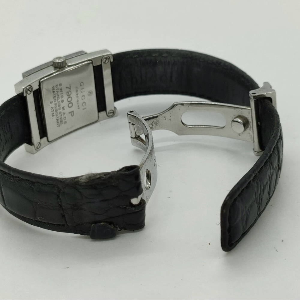Gucci Silver and Black Leather Watch - Picture 6 of 9